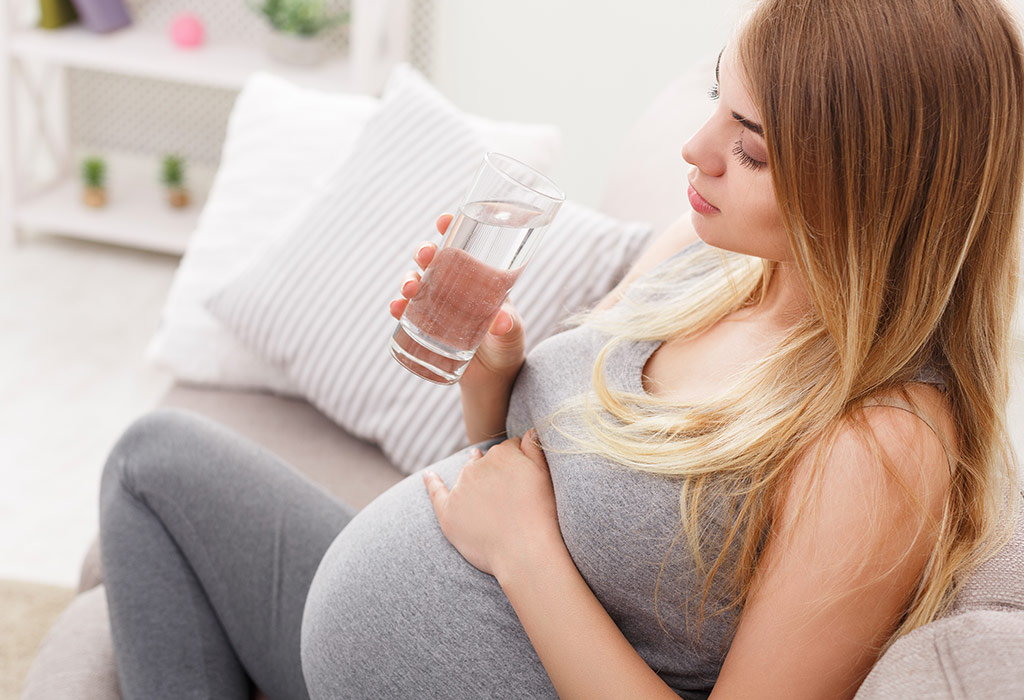 hydration-during-pregnancy-for-headache-and-sweating