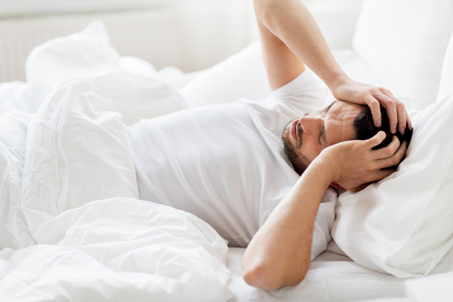 Why do I wake up with a headache? Reasons for morning headaches